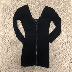 Ribbed zip down fitted blouse